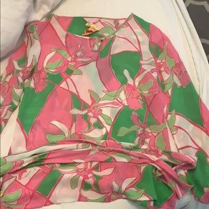 Lilly Pulitzer xs top silk